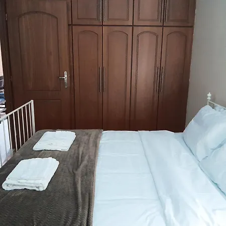 דירה Spartan Townhouse 3 Leonidas ספארטי