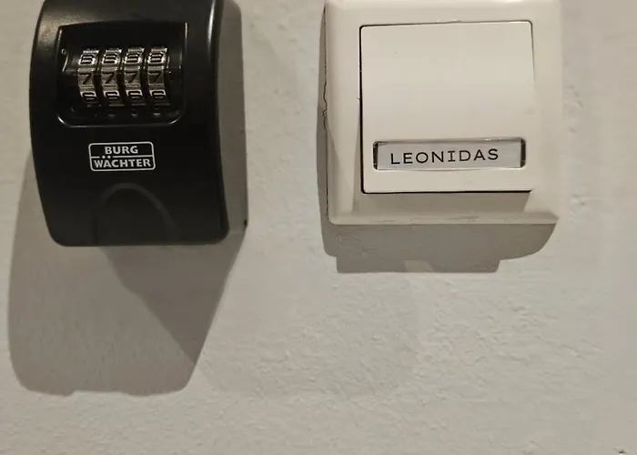 Spartan Townhouse 3 Leonidas * 스파르티